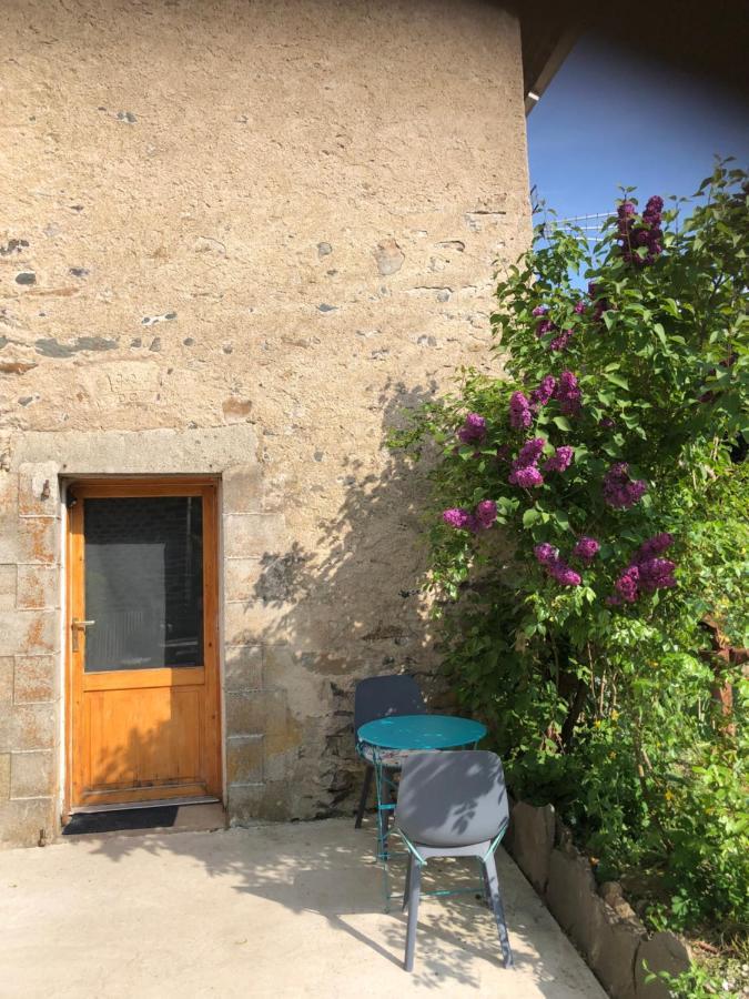 לינה וארוחת בוקר Le Pertuis Chez Fabrice מראה חיצוני תמונה
